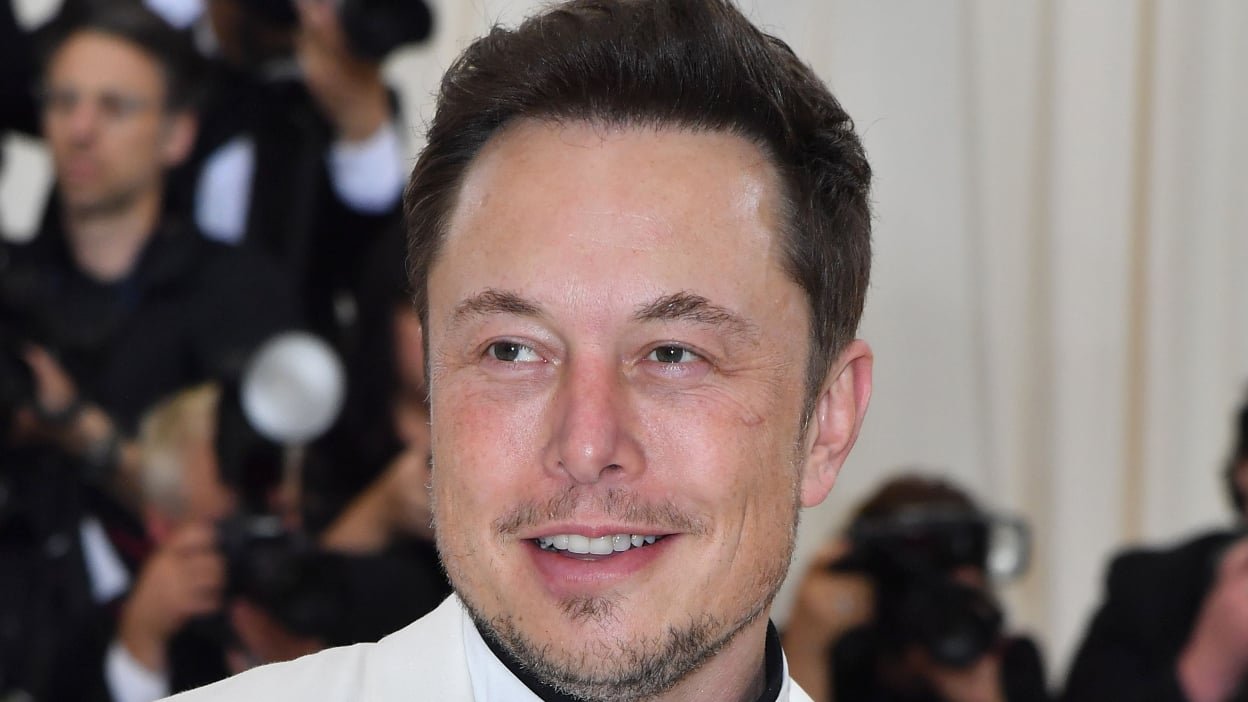 Analyst fires back after Elon Musk shut him down in Tesla earnings call